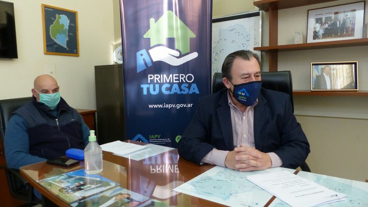 Gestionan la ejecución de viviendas sociales para el departamento Tala