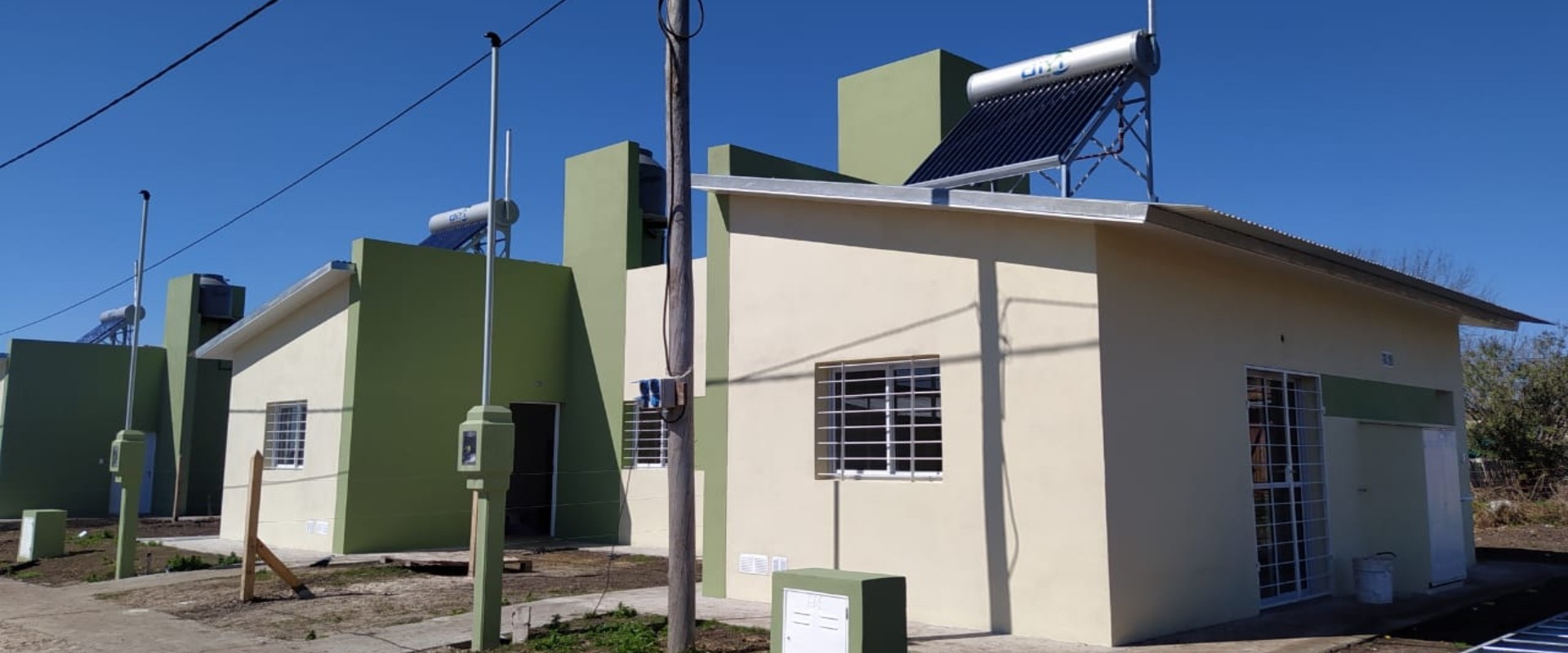Con fondos provinciales se construyen nuevas viviendas en cinco localidades entrerrianas