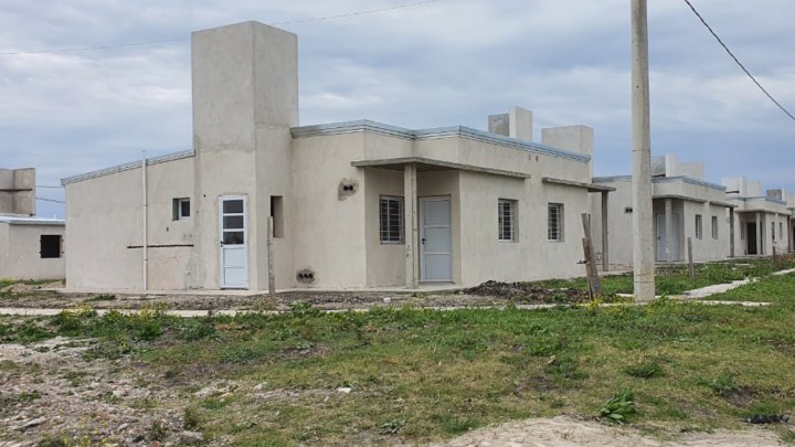 Continúan a buen ritmo las 77 viviendas en cuatro localidades entrerrianas