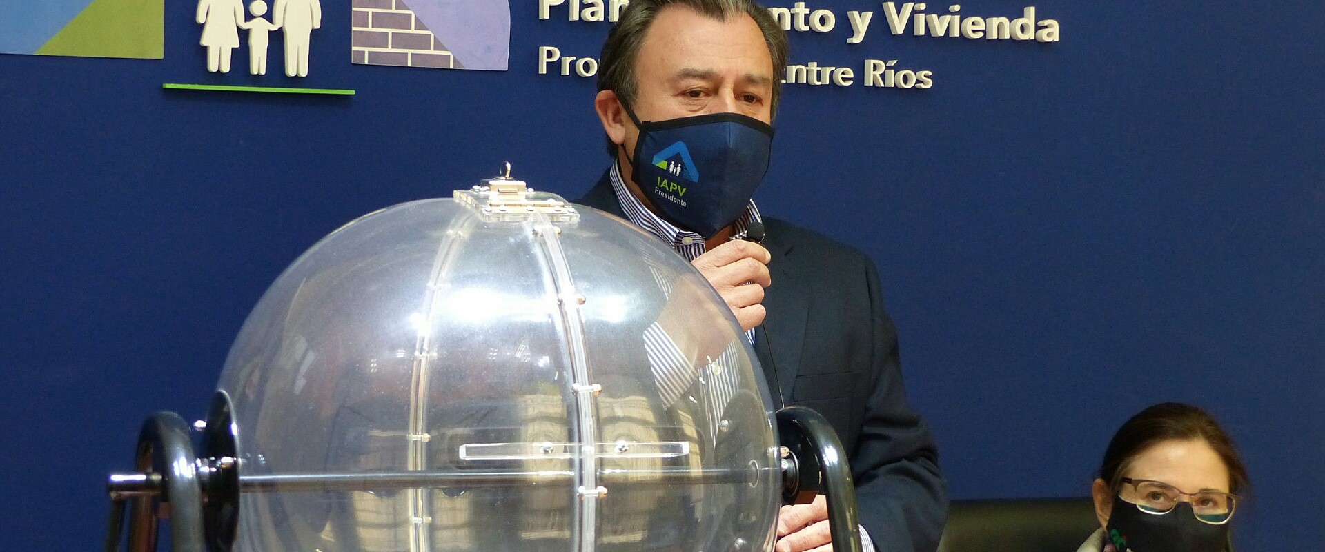 Se realizará sorteo complementario de viviendas para personal policial en Colón