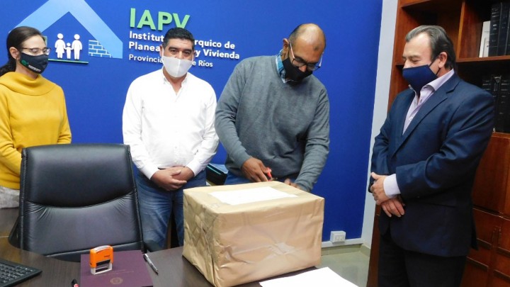 Nuevas viviendas para Piedras Blancas  y Viale se licitaron con recursos provinciales