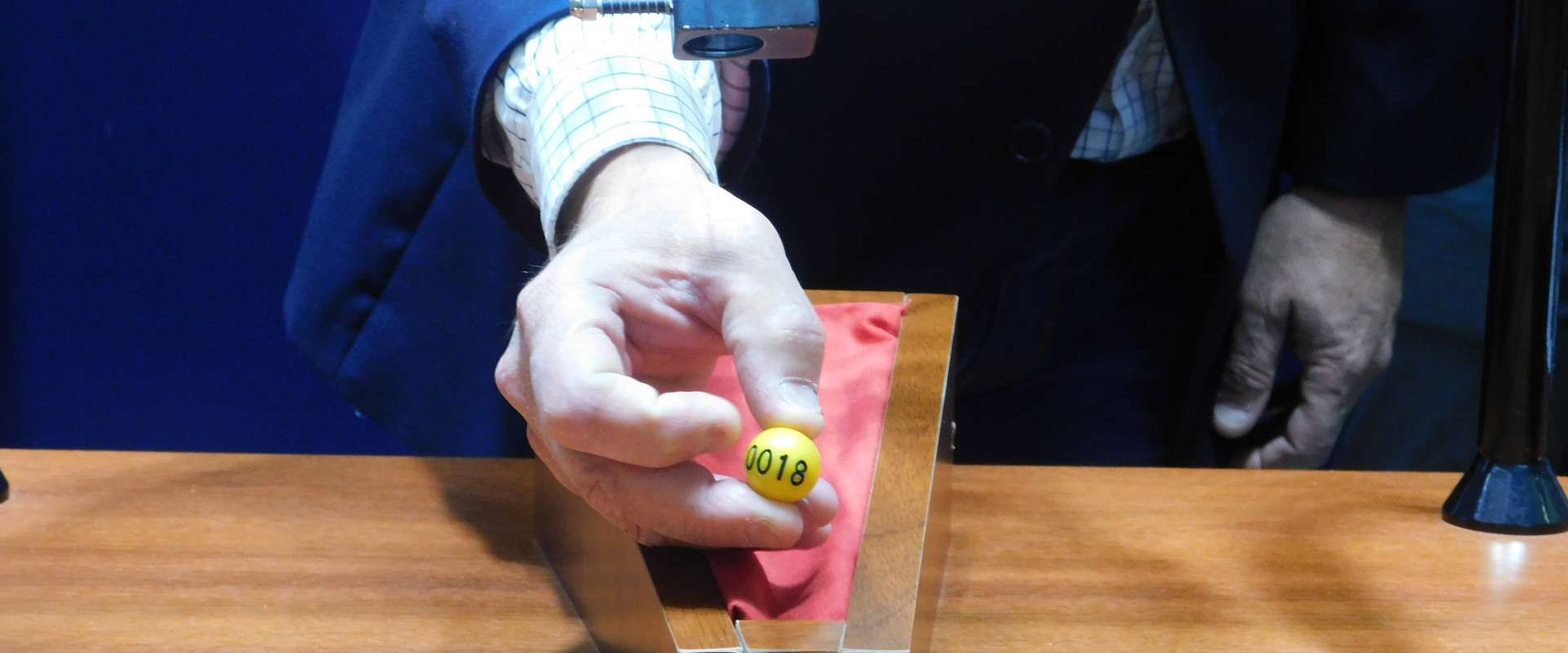 Resultados del sorteo de 16 viviendas en Caseros