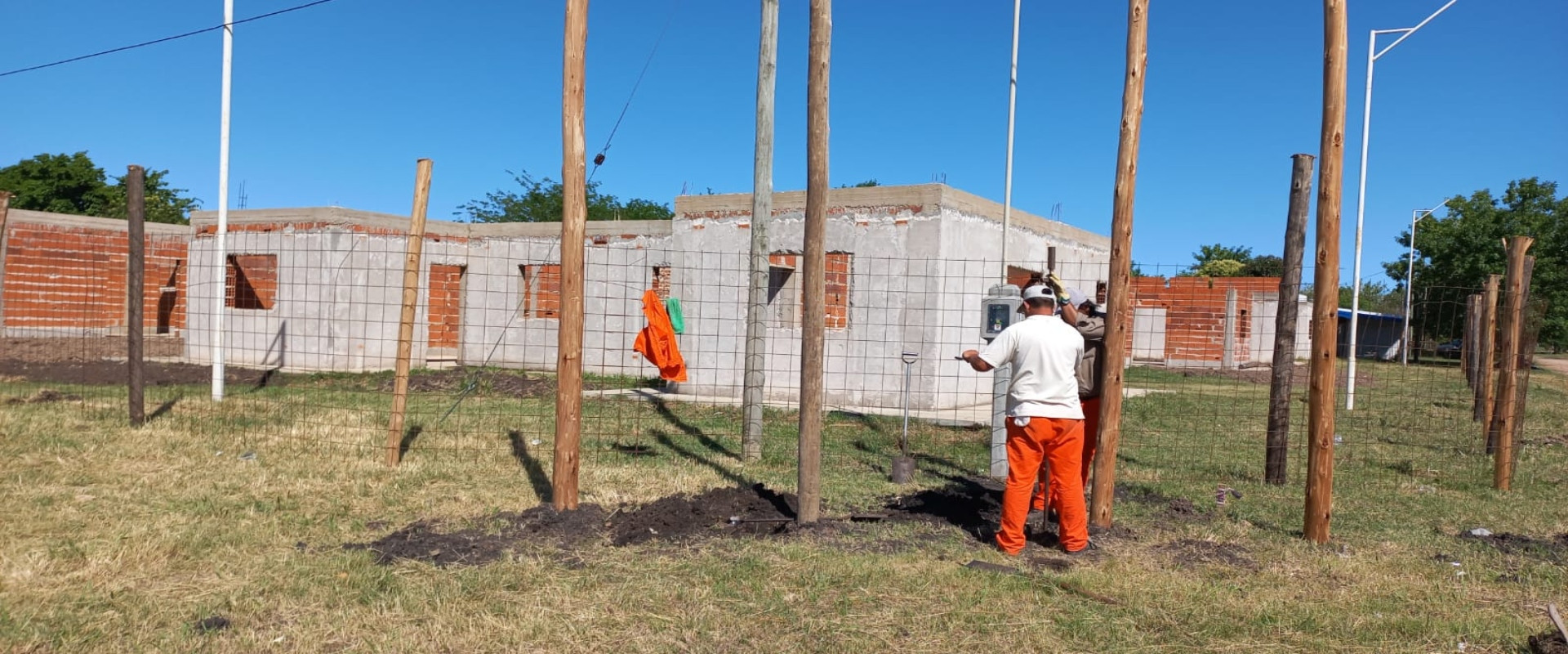 Con fondos provinciales reanudaron la terminación de 15 viviendas en Basavilbaso
