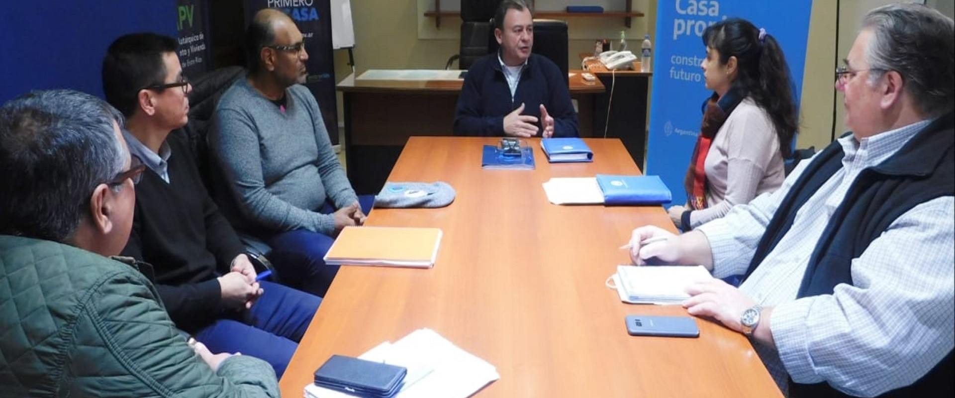 Proyectan nuevas viviendas con fondos provinciales para docentes técnicos
