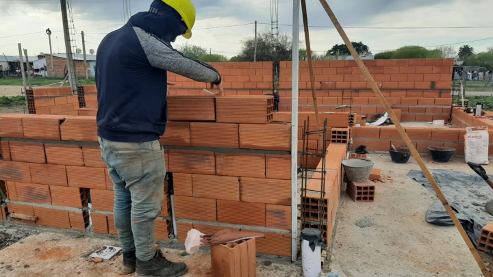 Con fondos nacionales y provinciales se licitarán 182 nuevas viviendas para cuatro localidades