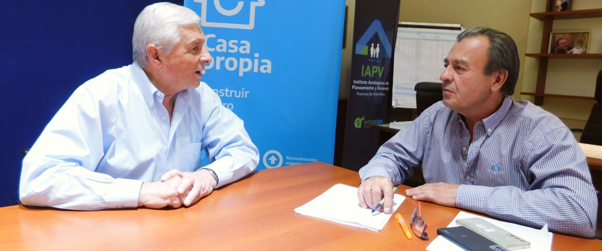 Financiarán la construcción de una residencia universitaria y la trama vial de barrios del IAPV en Concepción del Uruguay