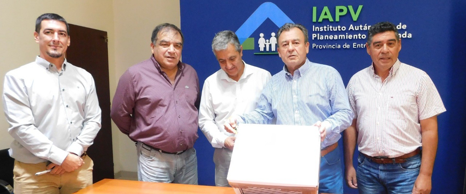 Se licitaron con fondos provinciales nuevas viviendas para docentes y municipales de Urdinarrain y General Ramírez