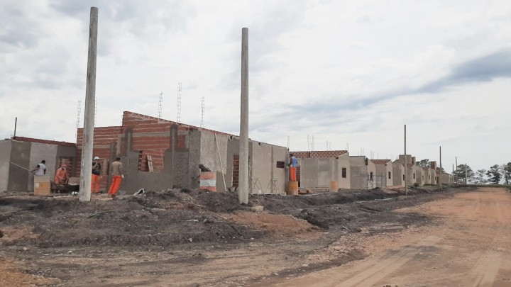 Presentan importantes  avances las 100 viviendas que se ejecutan en Rosario del Tala  y La Criolla con fondos nacionales