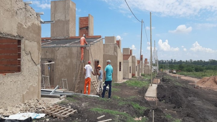 Se construirán 685 viviendas en 10 localidades con fondos nacionales