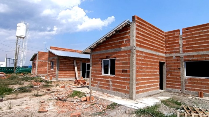 Familias de Colonia Ayuí, La Criolla y Villa del Rosario deben actualizar datos para poder participar de los sorteos