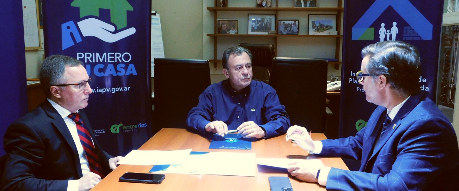 El IAPV y el Colegio de Escribanos rubricaron convenio de colaboración
