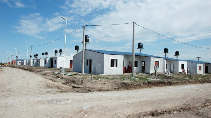 Personal de IAPV rubricará convenios de pago en Hernandarias y Hasenkamp