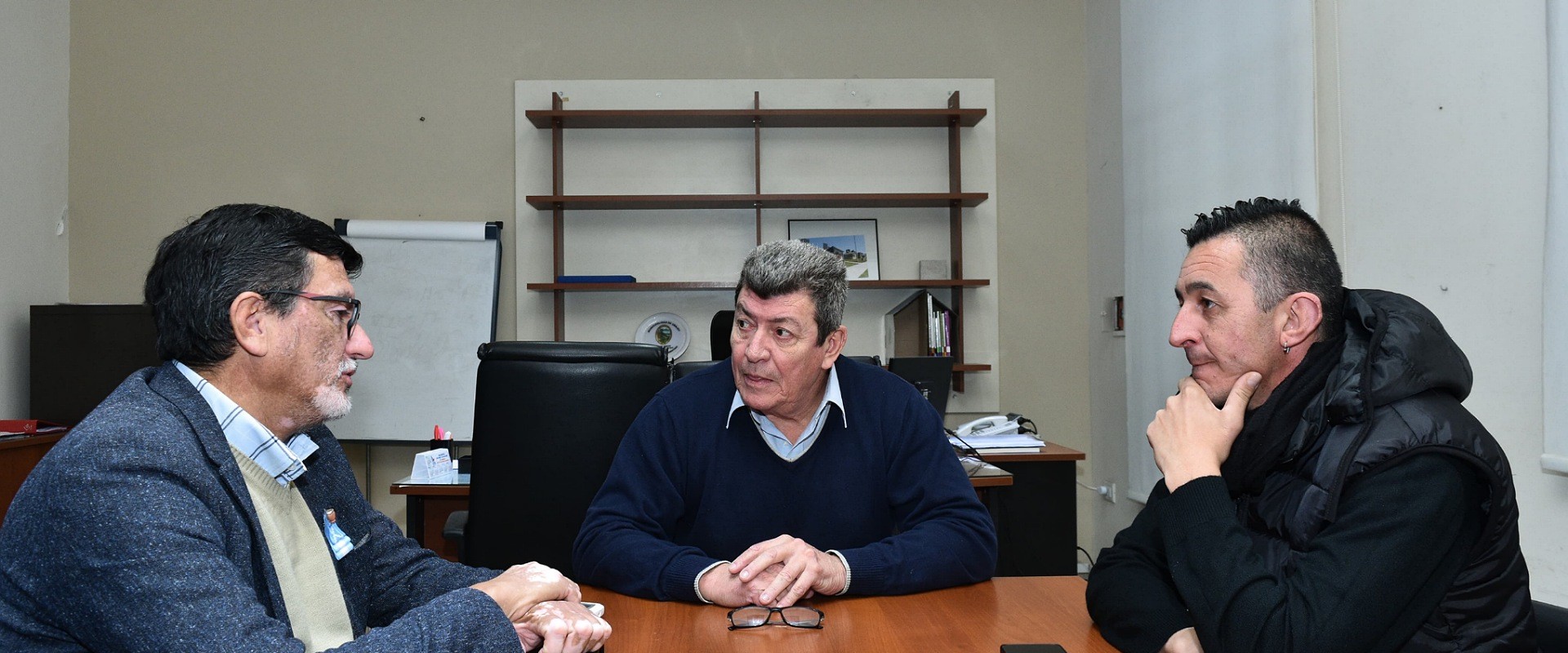Trabajan en la construcción de 10 viviendas para trabajadores municipales de General Ramírez