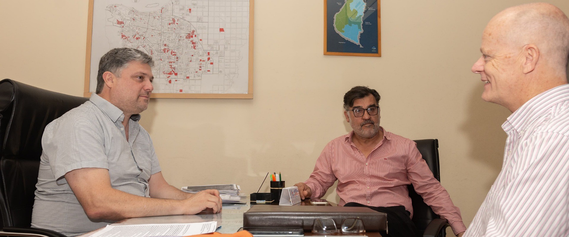 Funcionarios del IAPV se reunieron con el intendente de Santa Ana