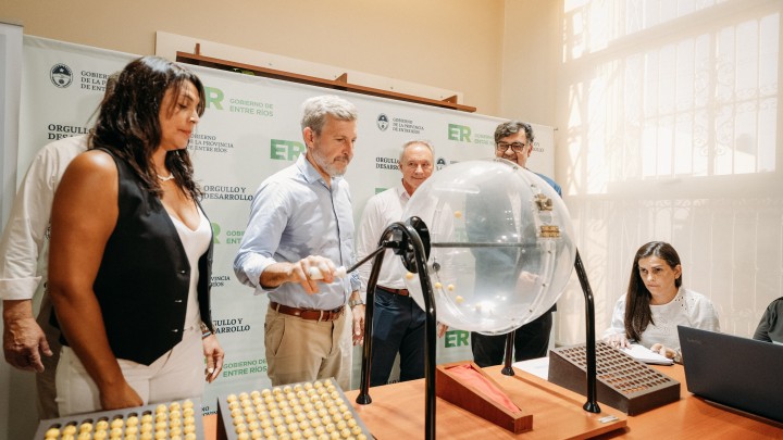 El gobierno sorteó créditos para 400 viviendas a través del programa Ahora tu Hogar