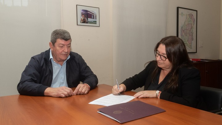 El IAPV y la escribanía Mayor de Gobierno rubricaron un convenio de colaboración