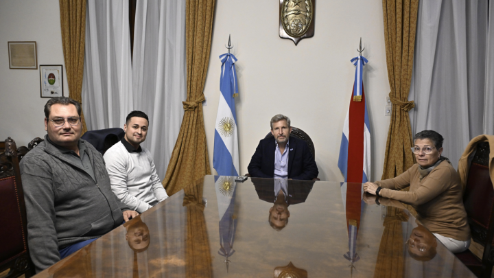 Frigerio y la intendenta de Federal analizaron obras paralizadas por Nación