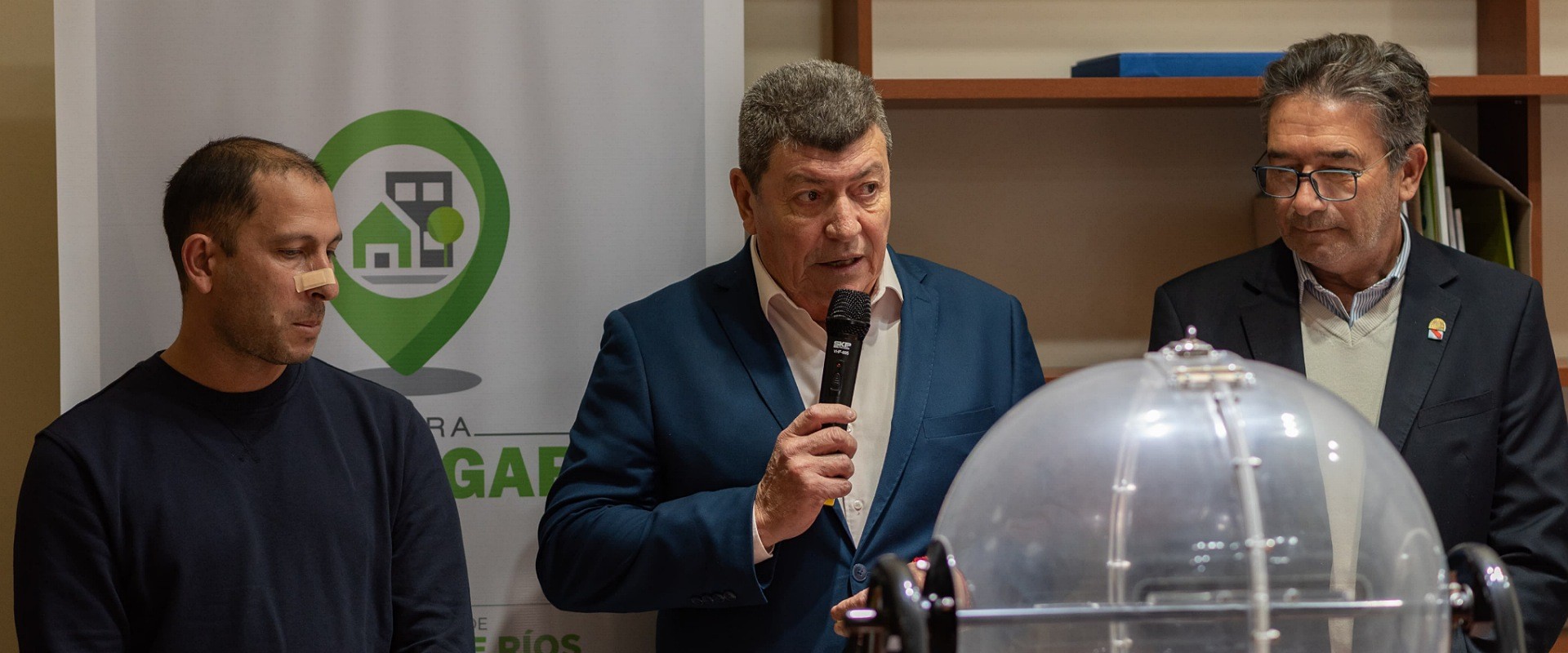 Sortearon 10 viviendas para General Racedo