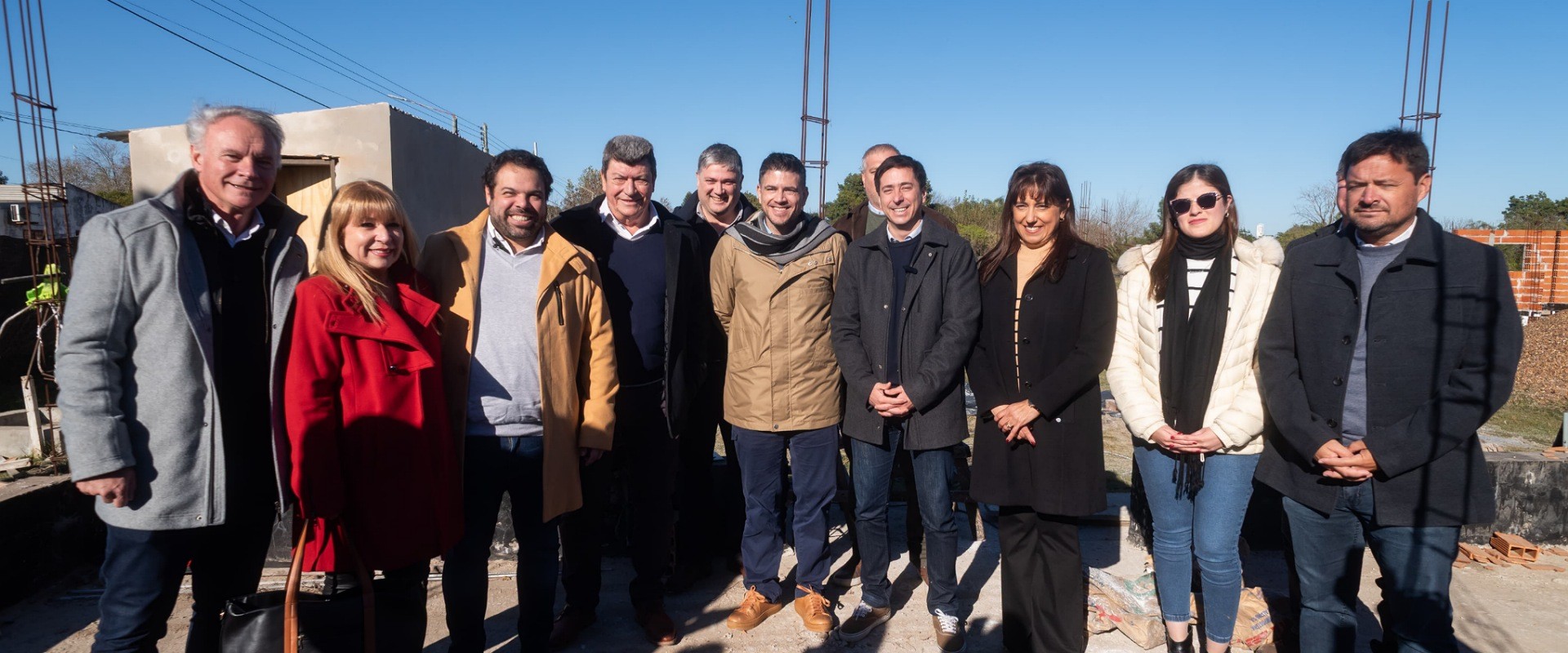 Funcionarios provinciales recorrieron viviendas reactivadas en San José de Feliciano