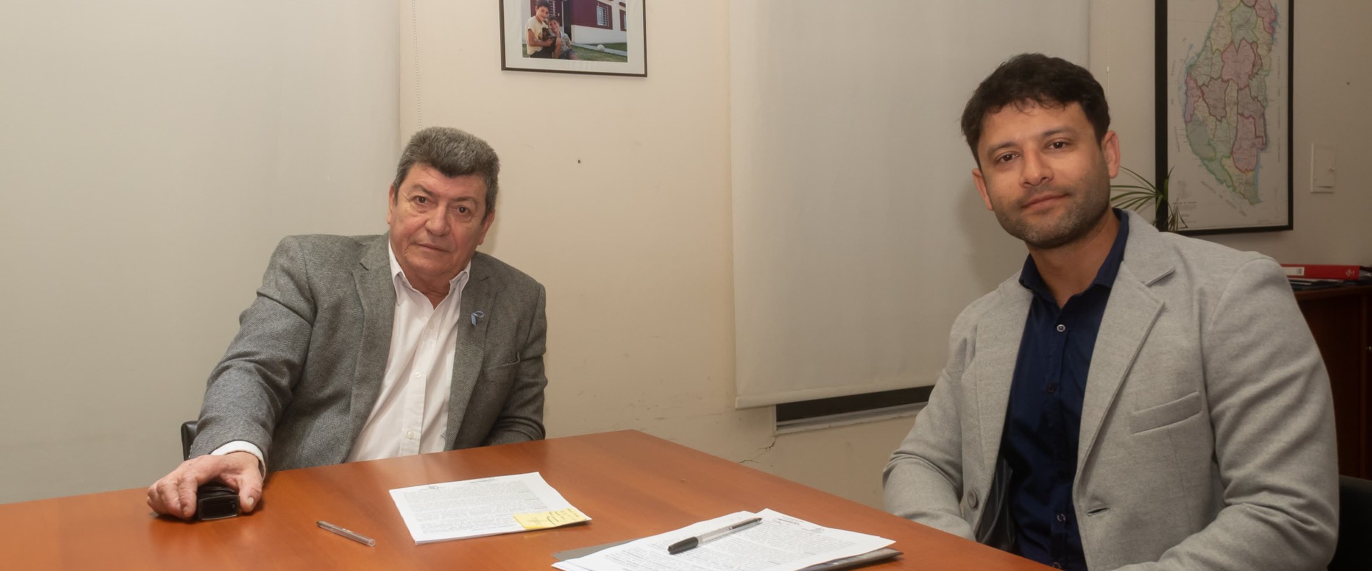 El IAPV firmó un convenio con el Colegio de Agrimensores para avanzar en la regularización dominial de viviendas
