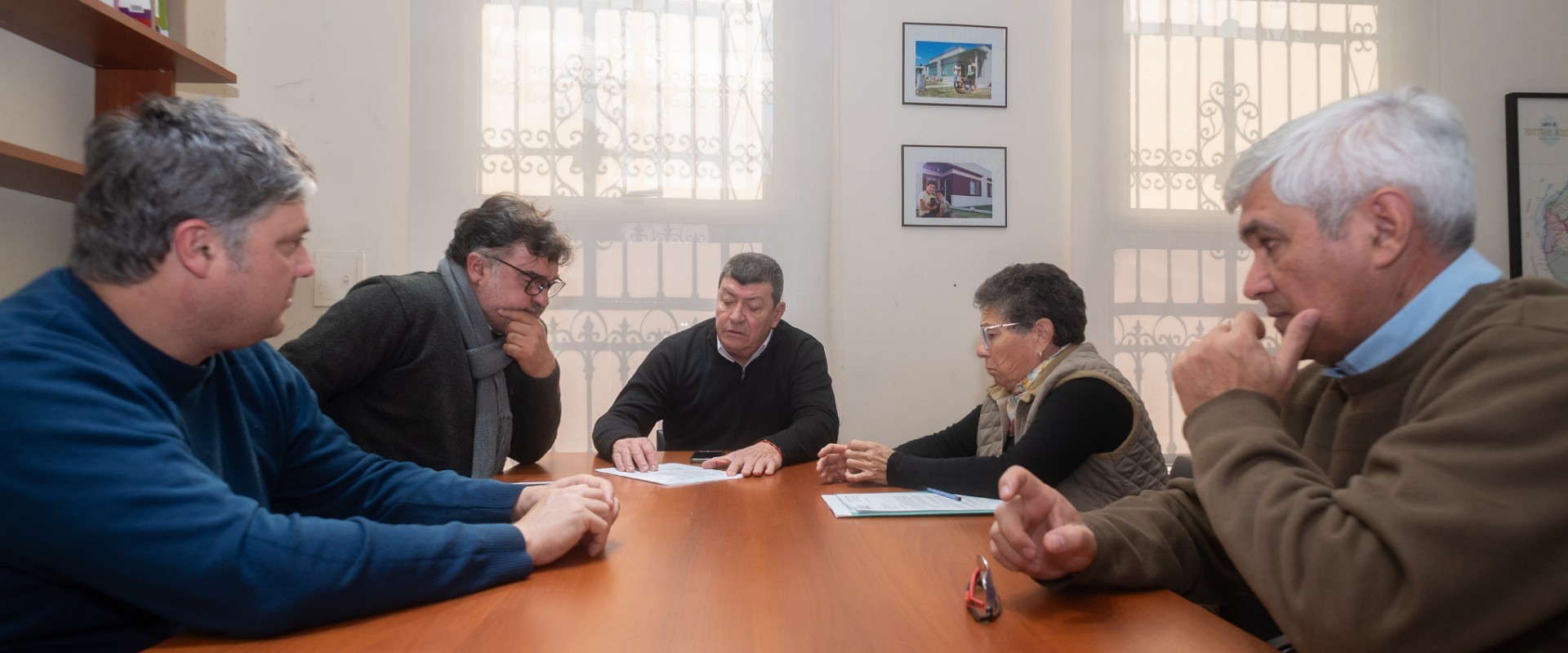 Funcionarios del IAPV analizaron el avance de obras con la intendenta de Federal
