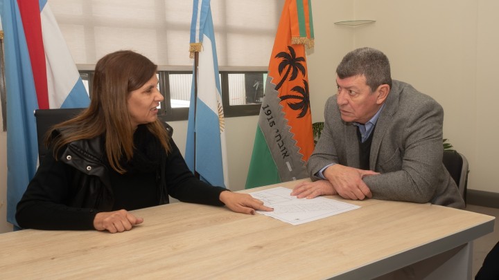 El IAPV y el municipio de Ubajay coordinan acciones para ampliar el acceso a la vivienda