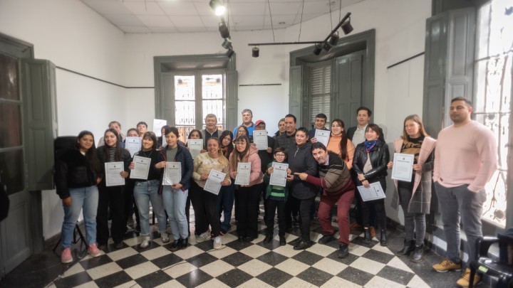 Familias de Nogoyá recibirán las escrituras de sus viviendas