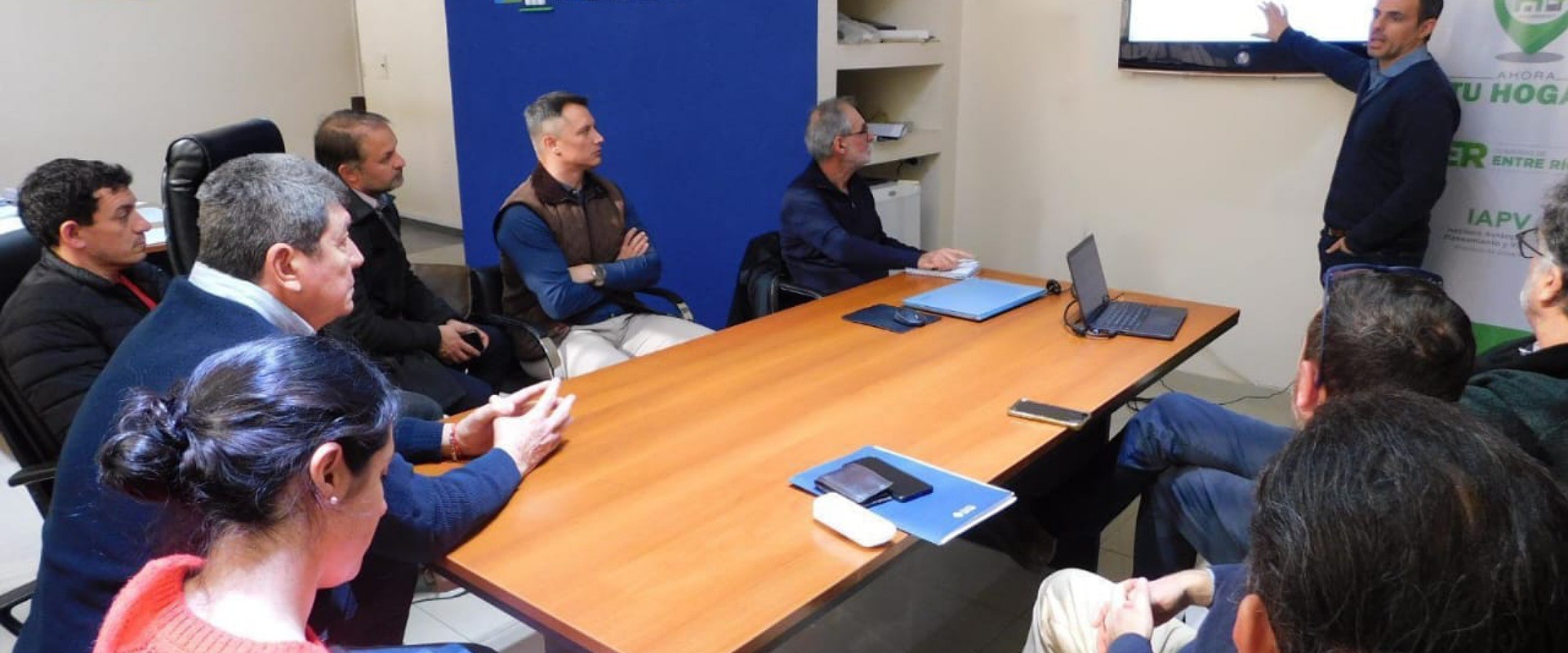 Avanzan las gestiones para priorizar la transferencia de tierras nacionales a la provincia