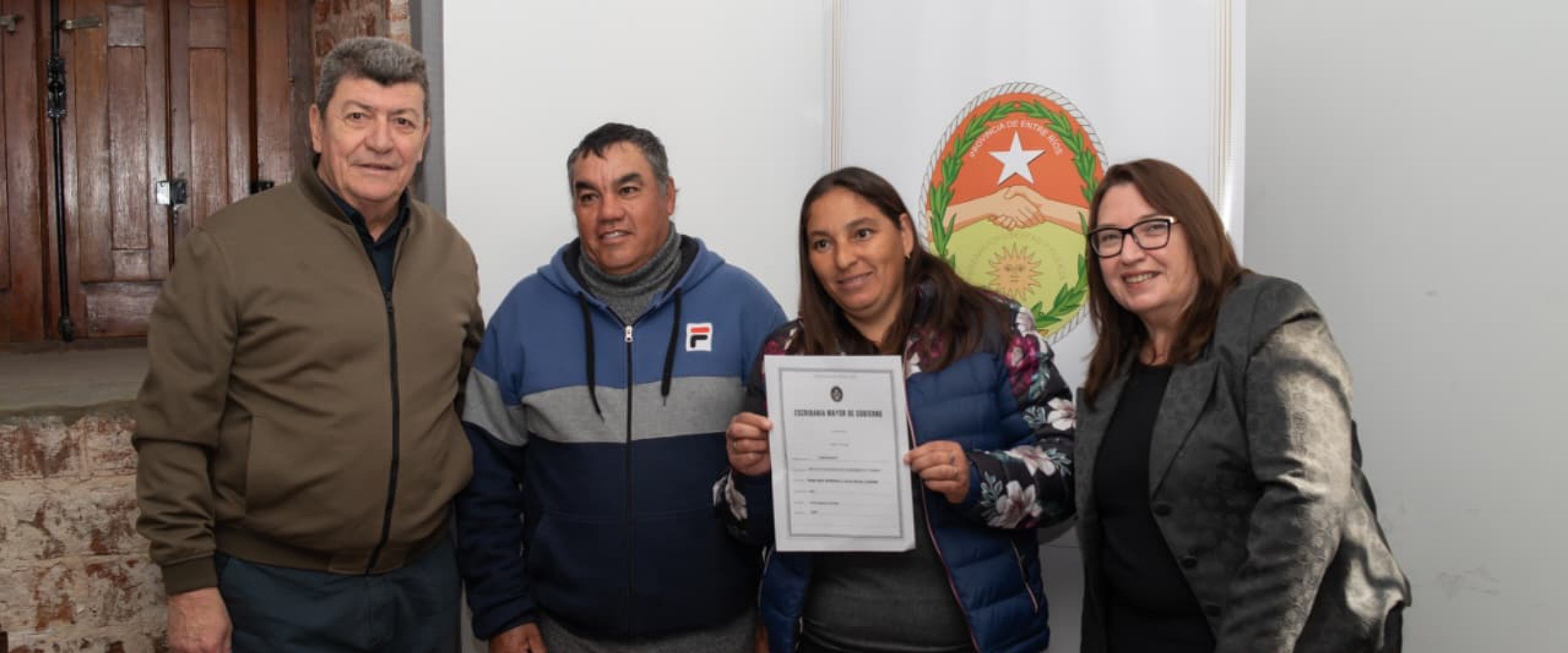 Más de 20 familias del departamento Paraná recibieron sus escrituras