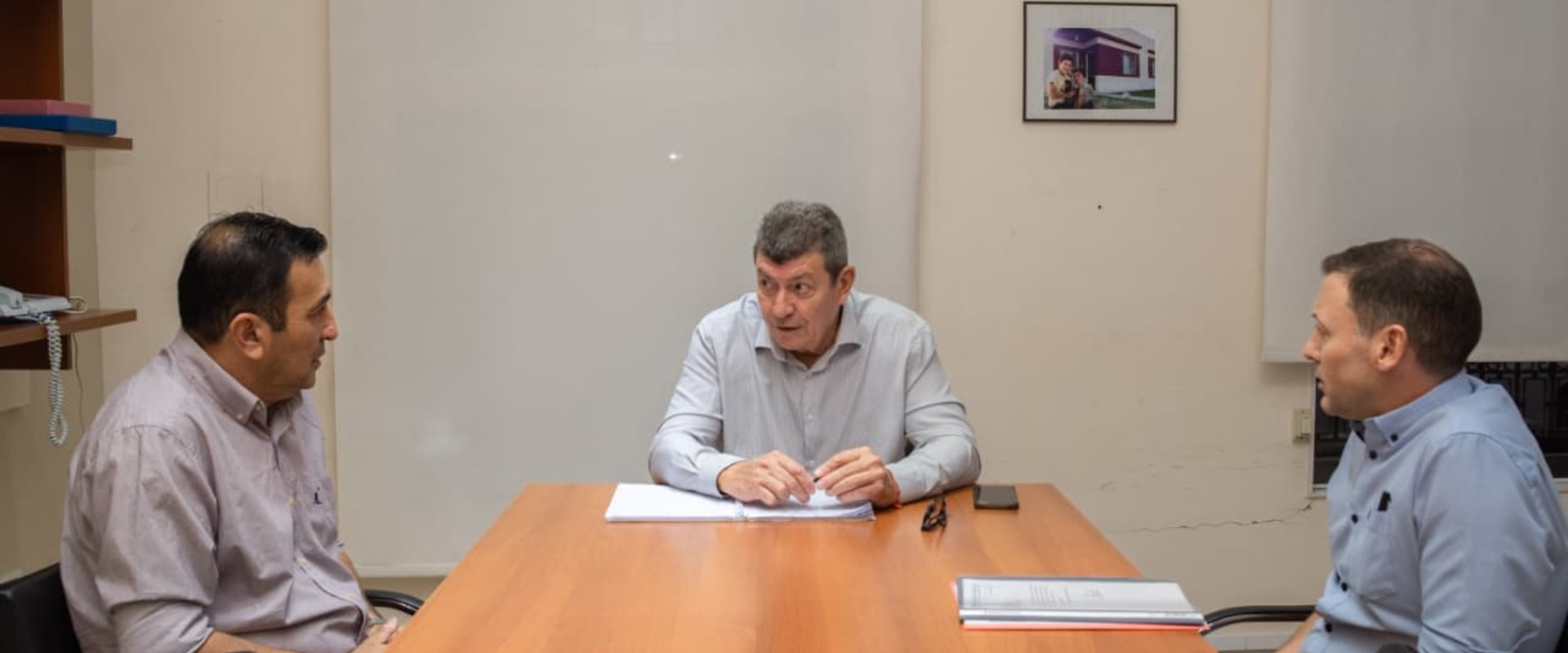 El IAPV fortalece el trabajo conjunto con Colonia Ayu&iacute; y Santa Ana