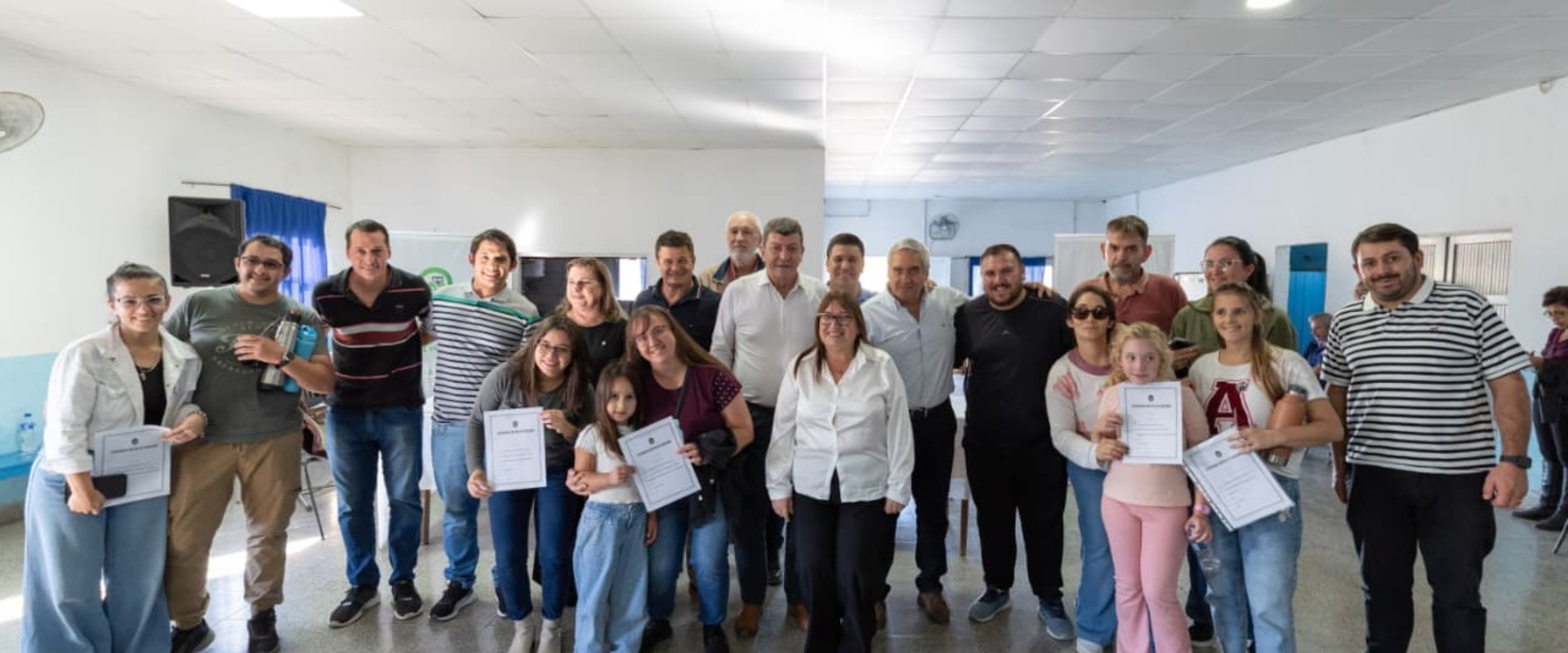 M&aacute;s familias de Villaguay, Villa Clara y Maci&aacute; contar&aacute;n con las escrituras de sus viviendas sociales