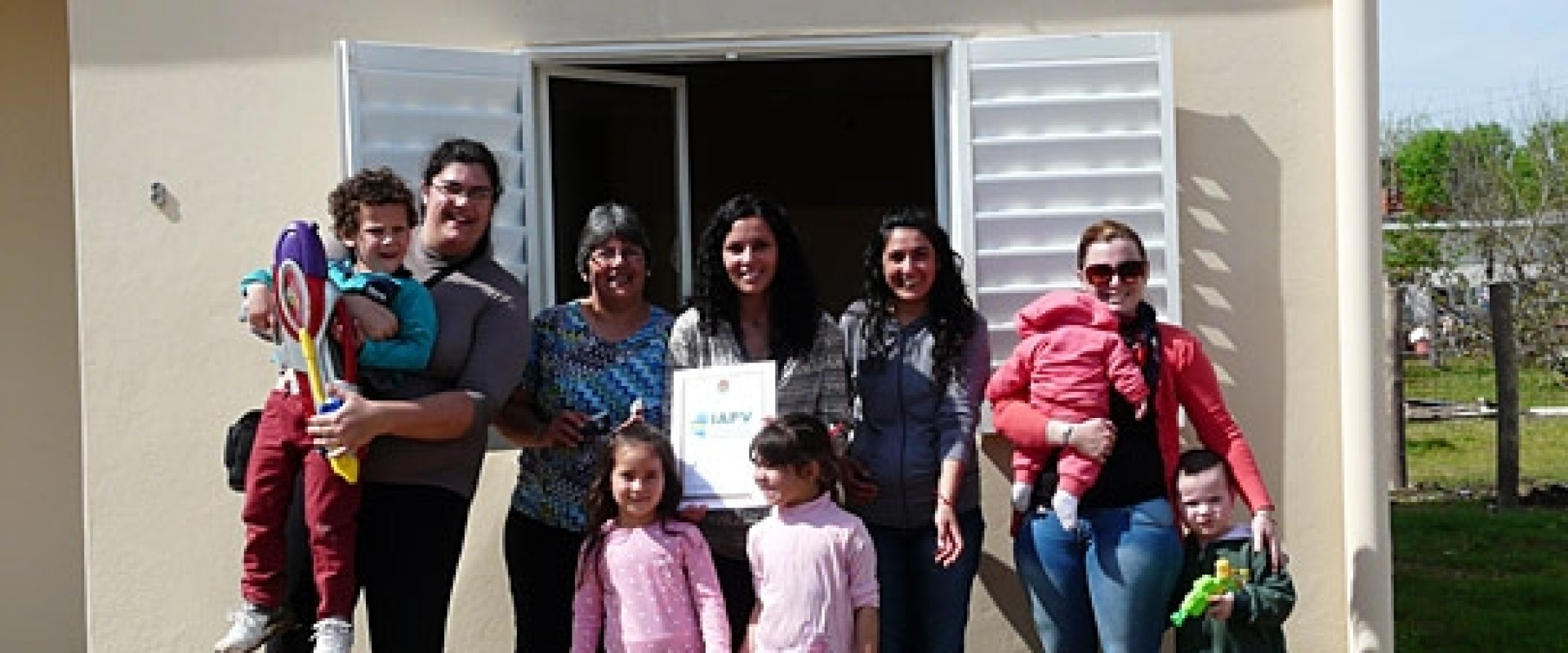 Tienen su casa propia 10 familias de Pueblo Liebig