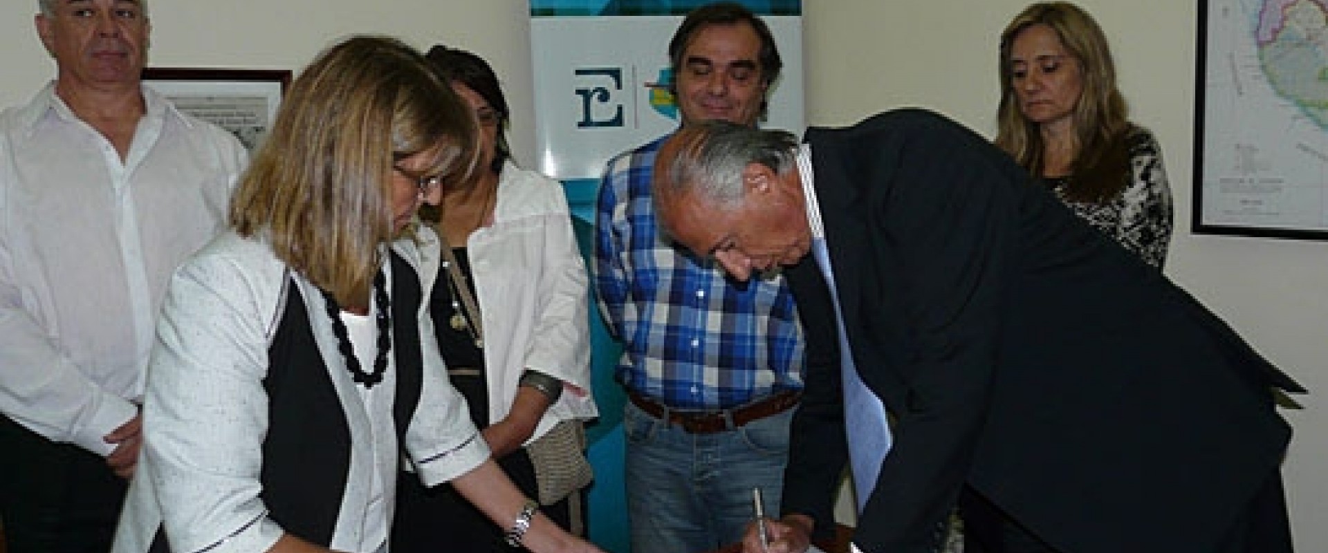 Ejecutarán nuevas viviendas para docentes en Gualeguaychú y San Jaime de la Frontera