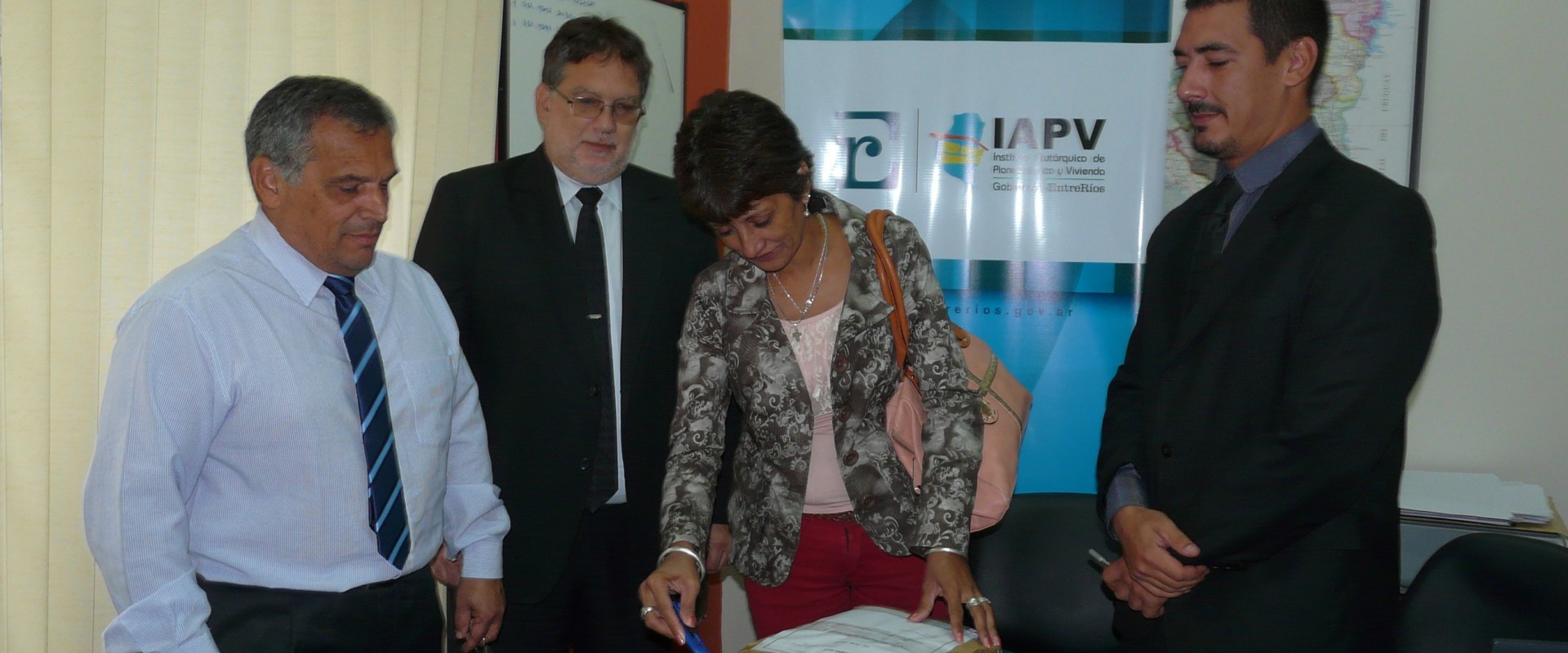 Se licitaron nuevas viviendas del IAPV para cinco localidades entrerrianas