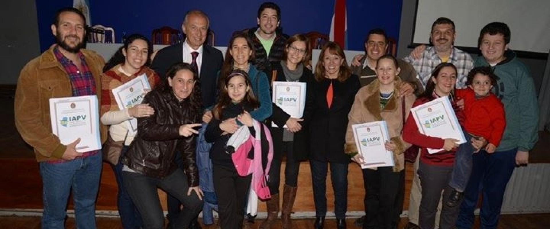 Familias de Paraná recibieron del IAPV sus nuevas viviendas