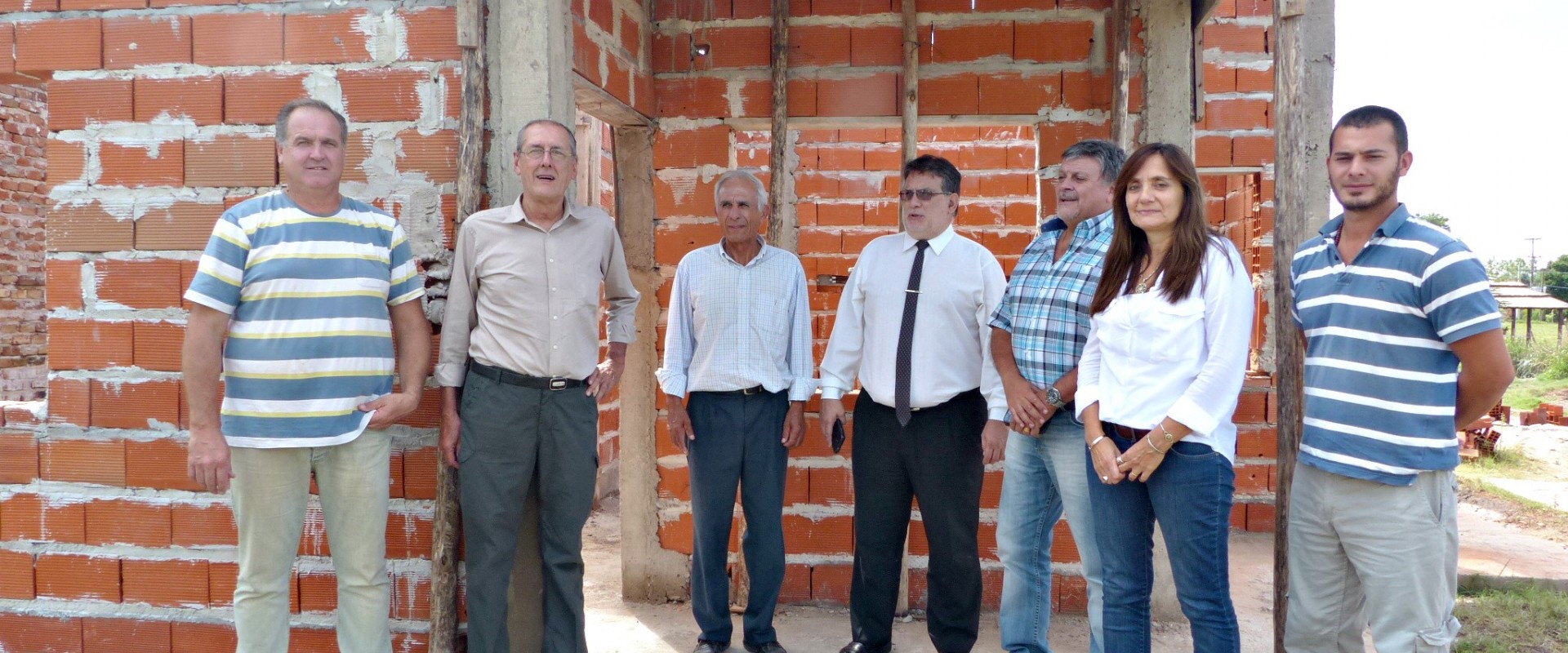 Observaron los avances de las viviendas que se construyen en Villa Urquiza